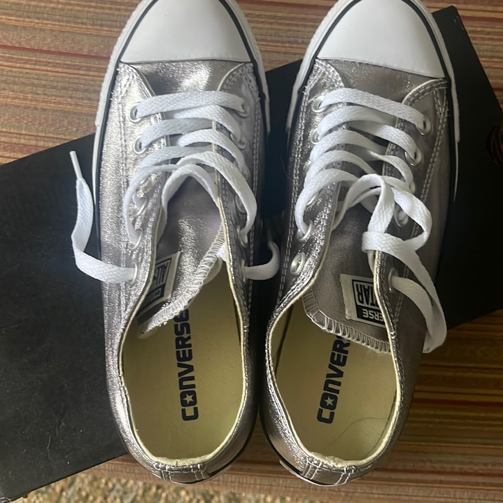 CONVERSE SNEAKERS